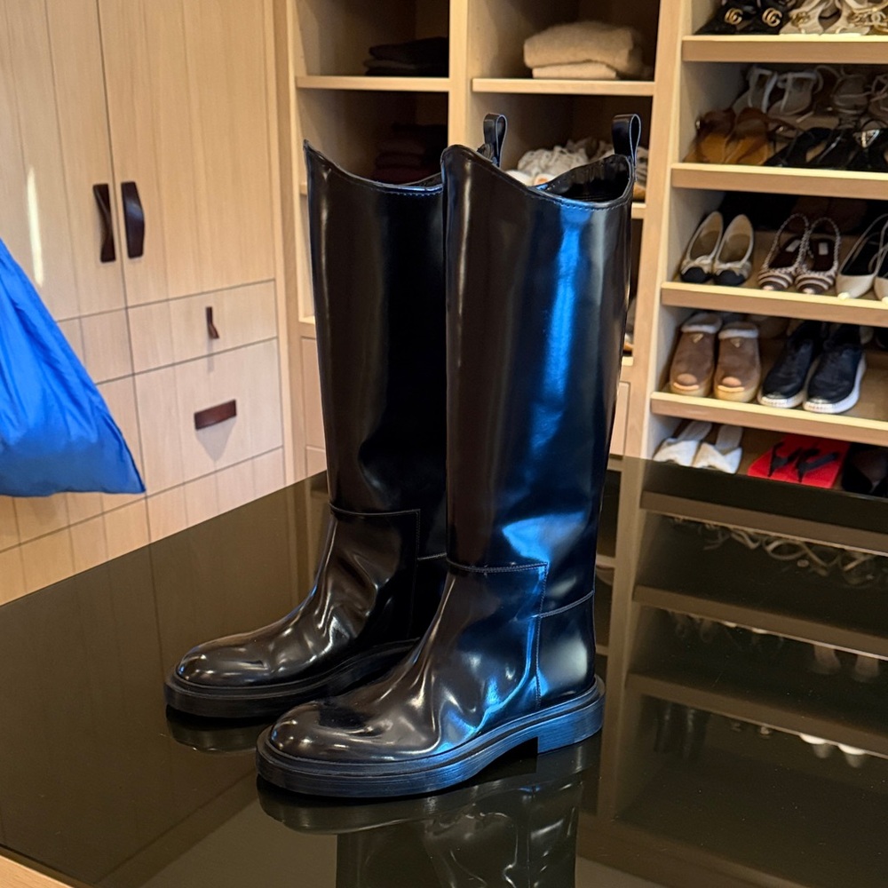 Jil Sander Glossy Black Heeled Boots